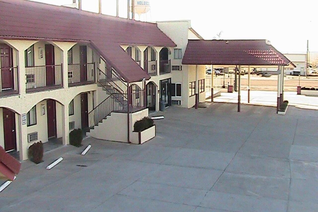 Travelodge By Wyndham Holbrook Exterior photo